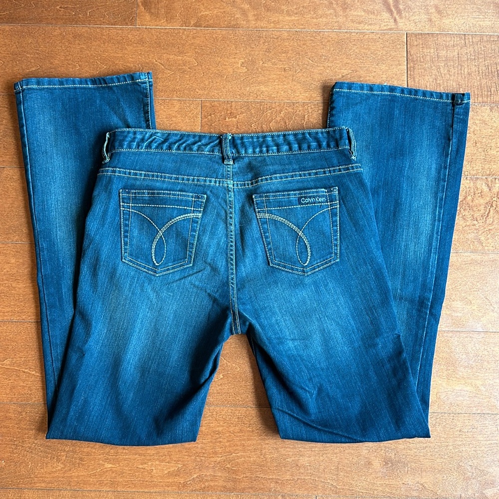Calvin Klein Bootcut Jeans size 30/10 dark wash denim 34" waist 32" inseam